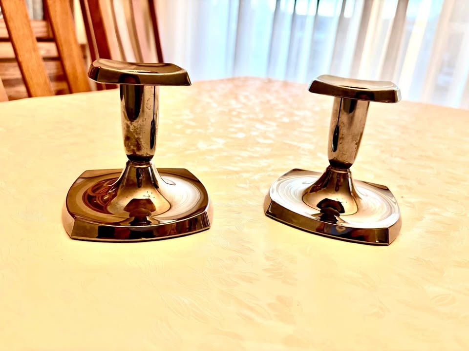 Sleek Silver Tone Candle Holders (Pair)