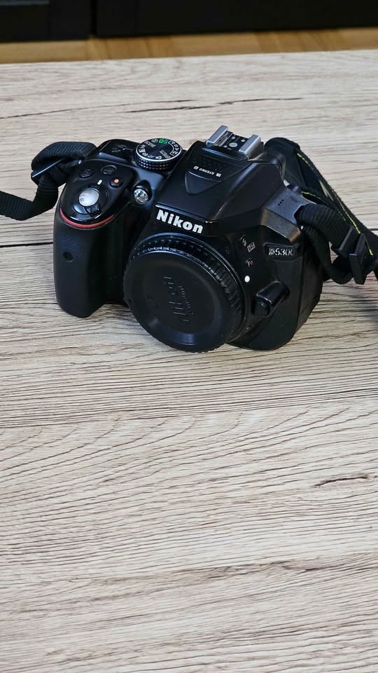 Nikon D5300 DSLR Camera Body Only - photo 4
