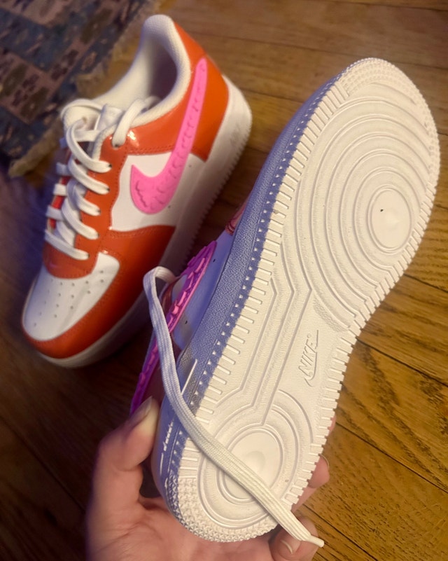 NIKE AIRFORCE 1 LOW GS SNEAKERS (LIMITED EDITION) BRAND NEW!! - photo 2
