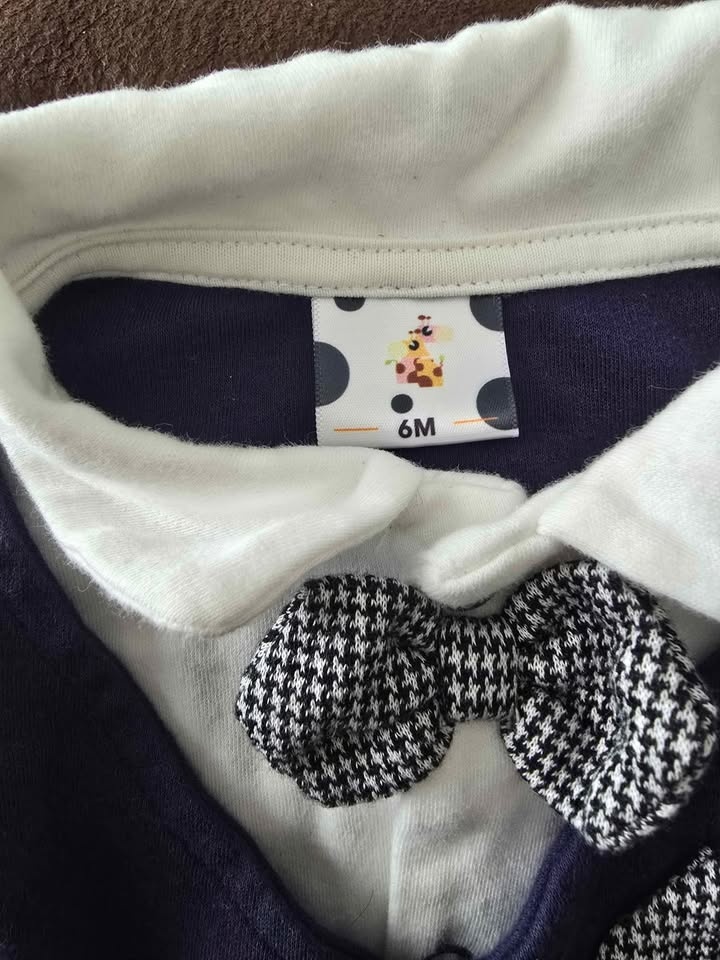 Baby boy 6M formal onesie - photo 2