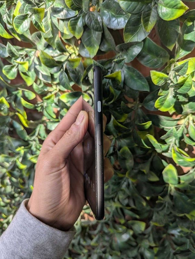GOOGLE PIXEL 4 - UNLOCKED - photo 4