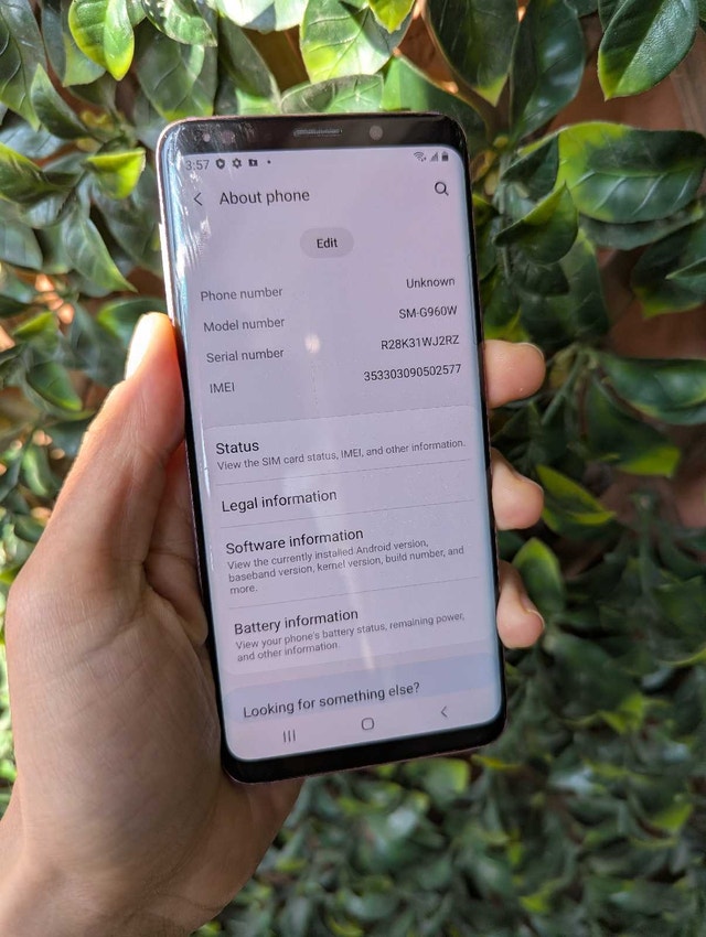 SAMSUNG GALAXY S9 - UNLOCKED - photo 2