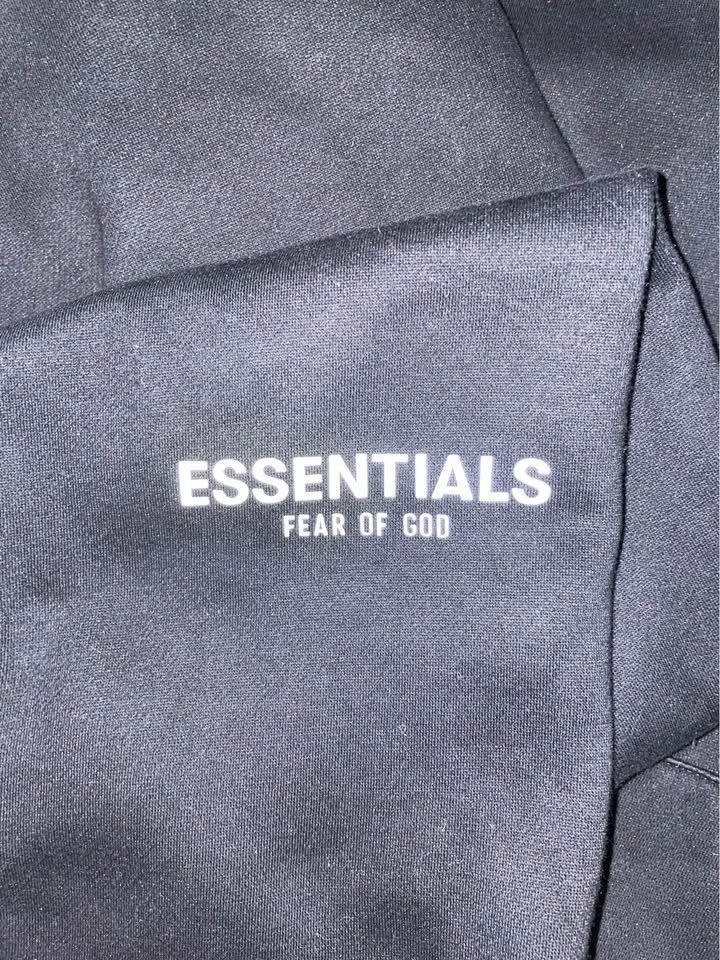 Fear of God Essentials Black Reflective Hoodie Small - photo 3