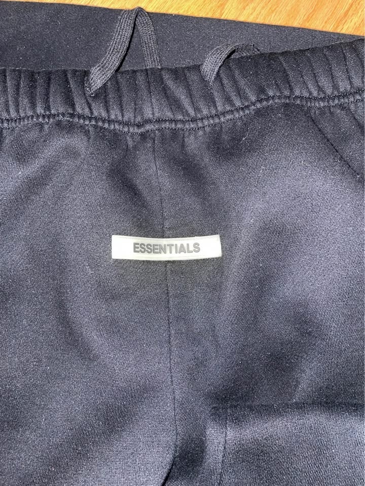 Fear of God Essentials Black Reflective Hoodie Small - photo 4