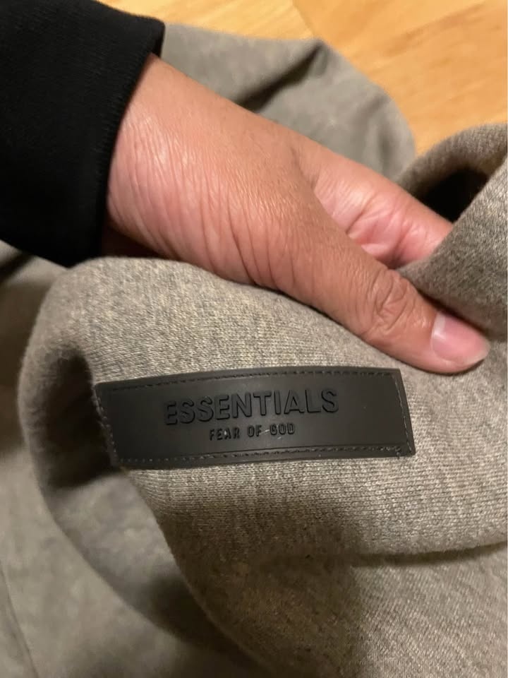 Fear of God Essentials Dark Oatmeal Hoodie - Size Small - photo 4