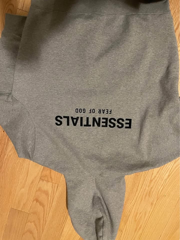 Fear of God Essentials Dark Oatmeal Hoodie - Size Small - photo 5