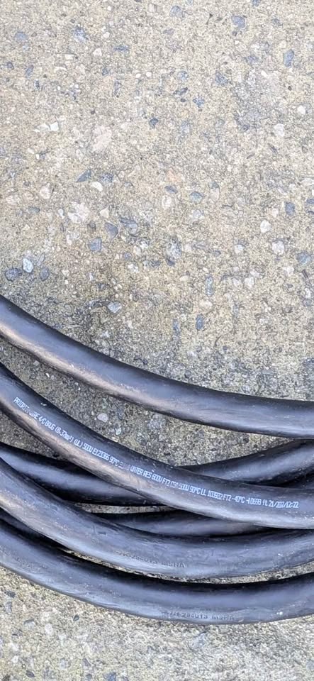 Grounding cable 4/C 8AWG - 39FT + grounding clamp