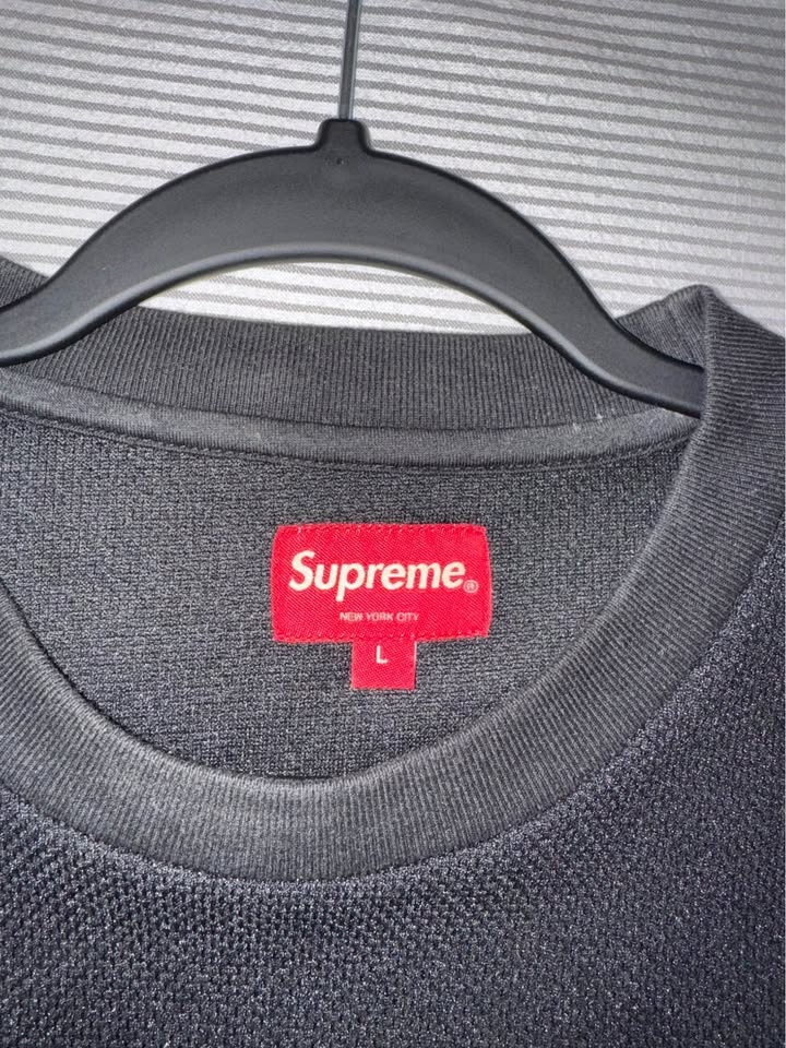 Supreme Shirt Size L - photo 3