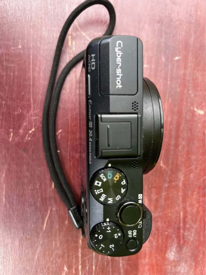 Sony DSC-HX50V/B 20.4MP Digital Camera with 3-Inch LCD Screen - photo 4