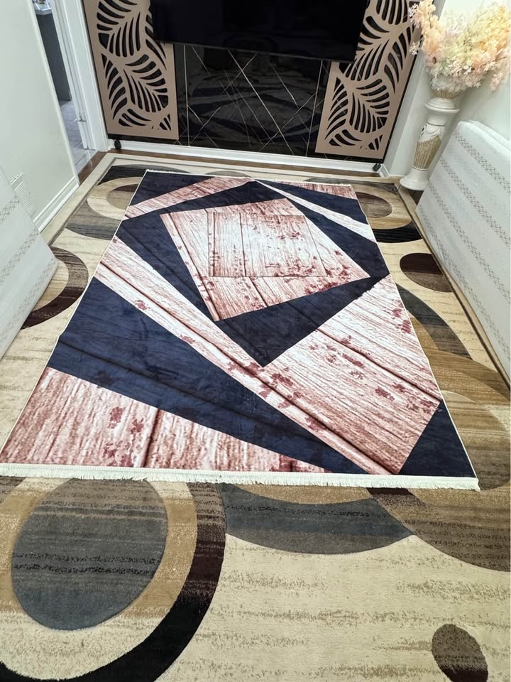 Machine washable blue carpet size 7x10 feet - photo 3
