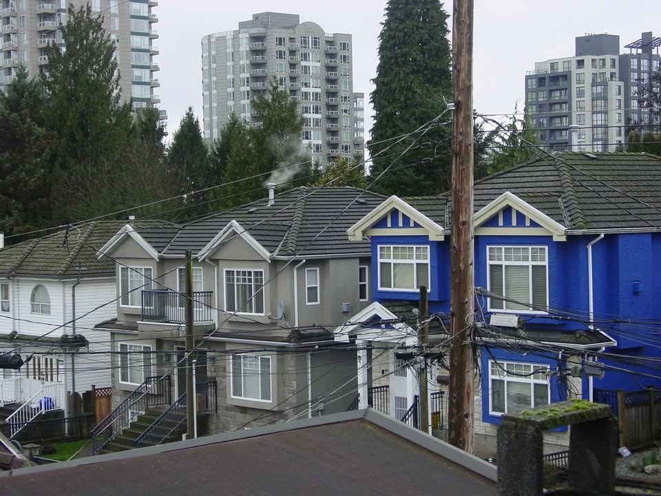 SONY DSC-S75 Digital Camera - Pick up near Joyce Station - photo 4