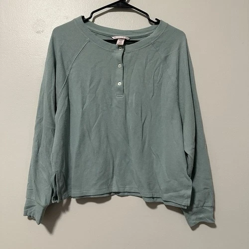 Victoria's Secret Green Waffle Knit Cropped Henley Shirt S