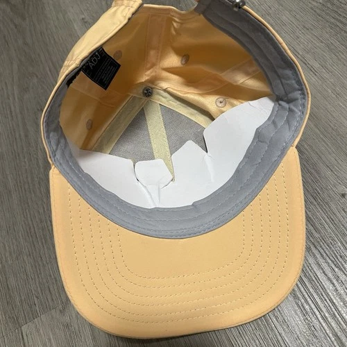 NWT BLACK CLOVER Apricot Color Hat - photo 3