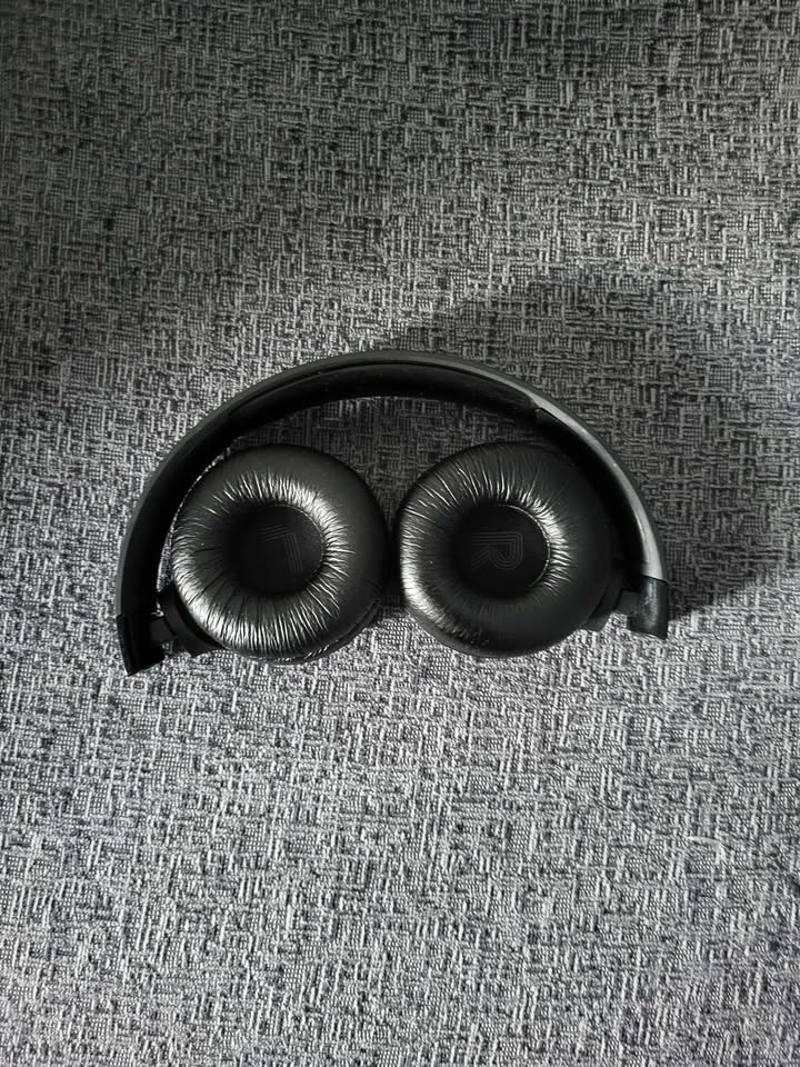 JBL TUNE 520BT Headphones - photo 3