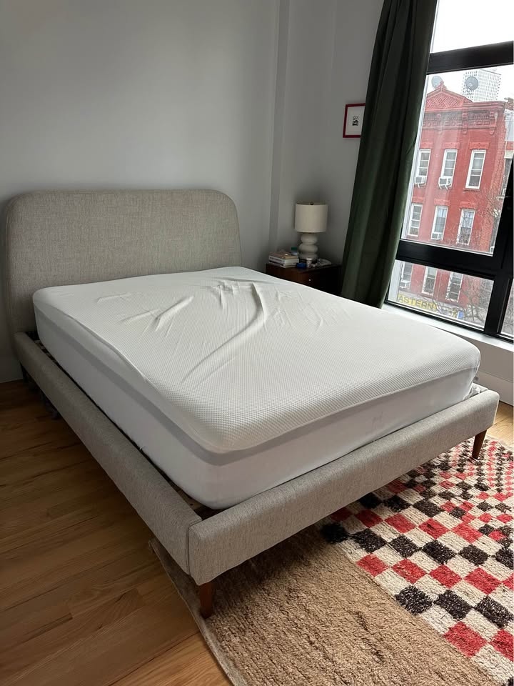 West Elm Queen Bedframe w/Headboard - photo 3
