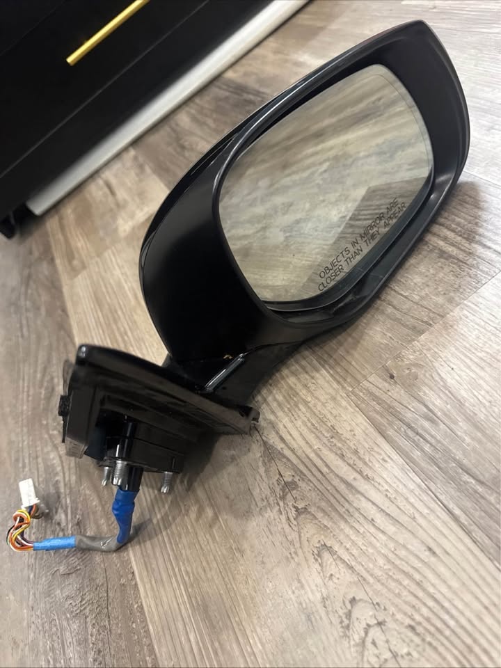 Infiniti Q50 Door Side Mirrors Left and Right - photo 5