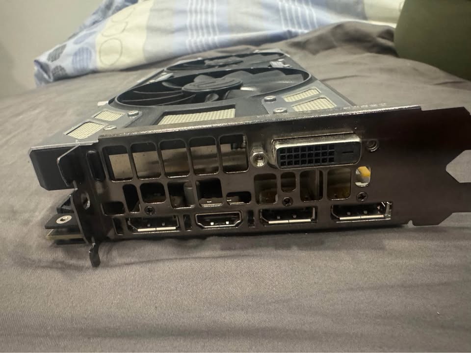 EVGA GeForce GTX 1070 SC Gaming Graphics Card - photo 3