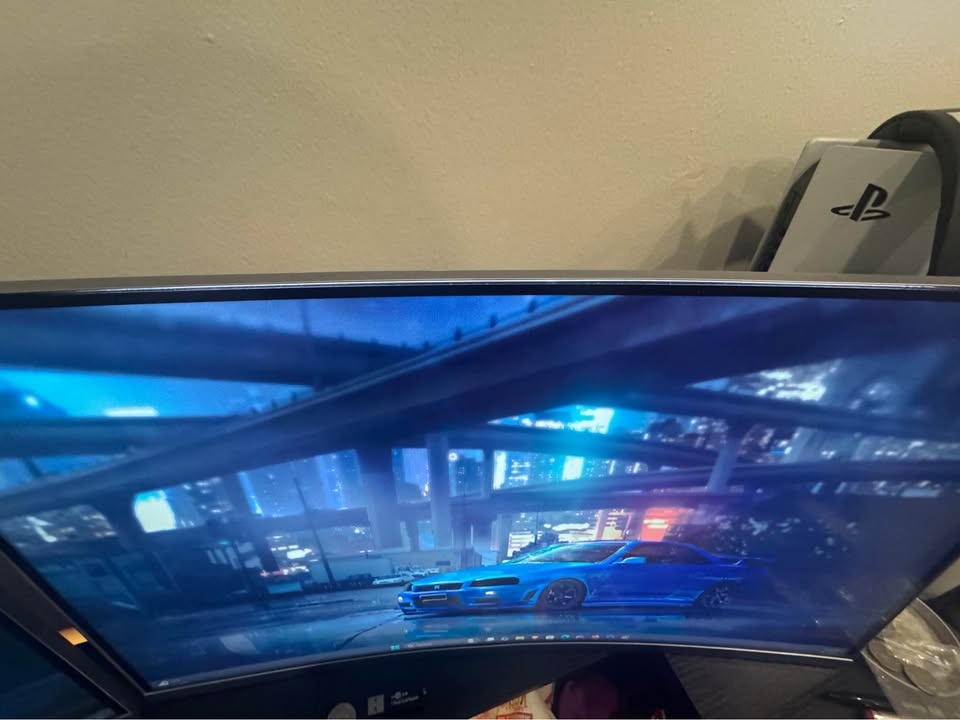 27 inch Curved Computer Monitors (2) - photo 3