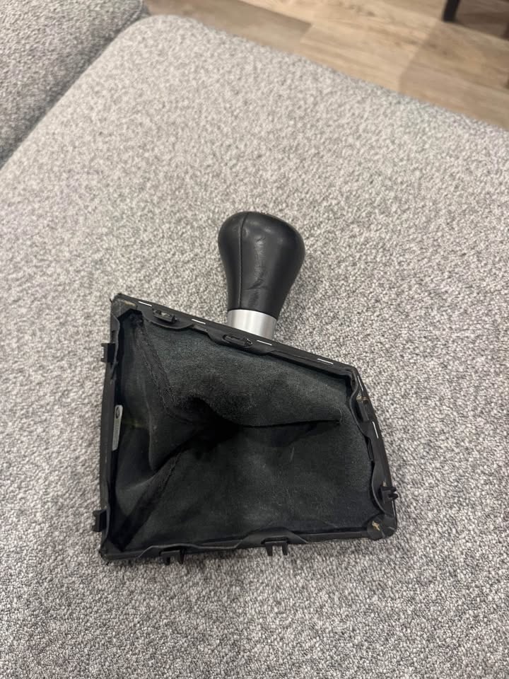 BMW M340 Shift Knob with Boot - photo 4