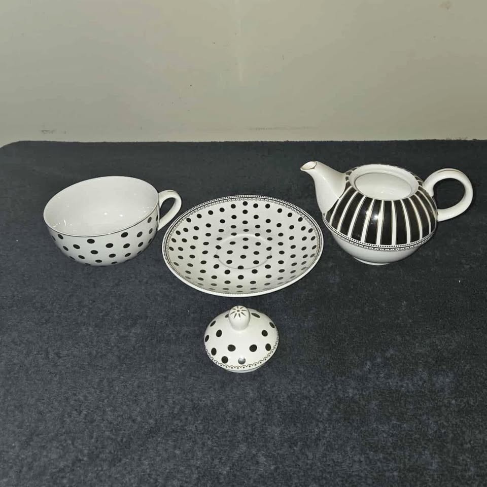 Grace's Teaware "Tea-For-One" Set - Black & White Polka Dot - photo 2