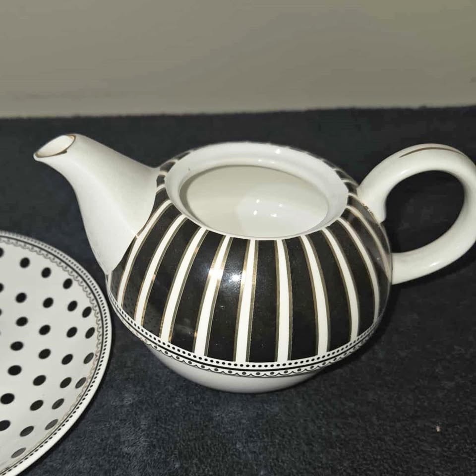 Grace's Teaware "Tea-For-One" Set - Black & White Polka Dot - photo 3