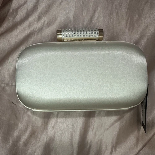 Badgley Mischka Off White Clutch Purse w/ Gold Chain & Diamond D - photo 5