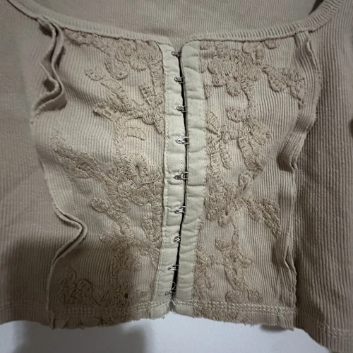 URBAN OUTFITTERS Beige Lace Corset Top - Size M - photo 5