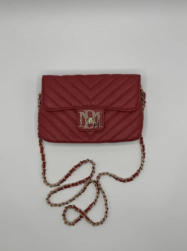 Badgley Mischka Quilted Black Crossbody With Phone Purse