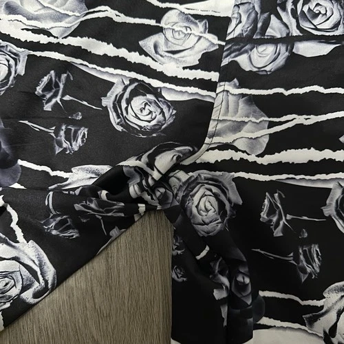 NWT Drill Clothing Black Rose Y2K Swim Shorts M - photo 3