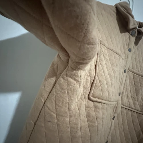 LOVE TREE Lightweight Beige Quilted Shacket - Size S - photo 4