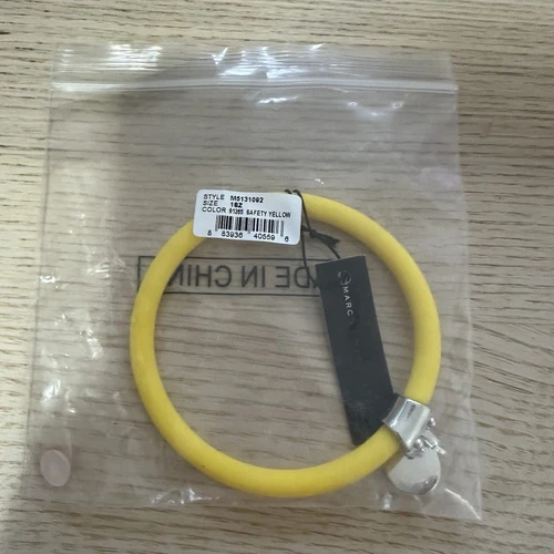 Marc By Marc Jacobs Safety Yellow Rubber Bracelet NWT - photo 5