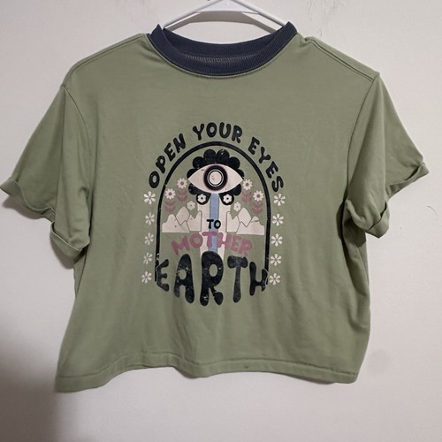 Colorful Planet Mother Earth Green Cropped Oversized Shirt