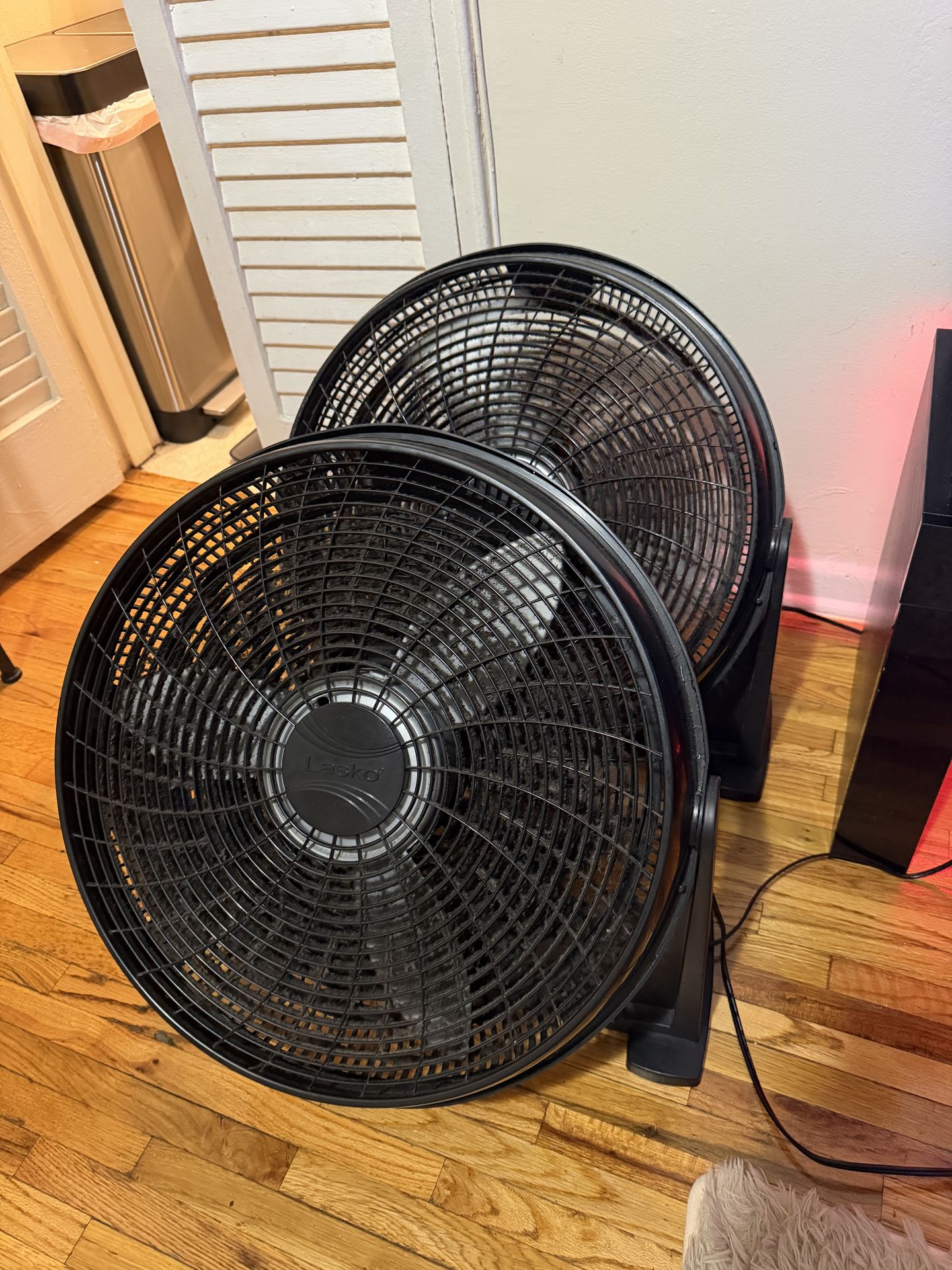 High velocity floor fan
