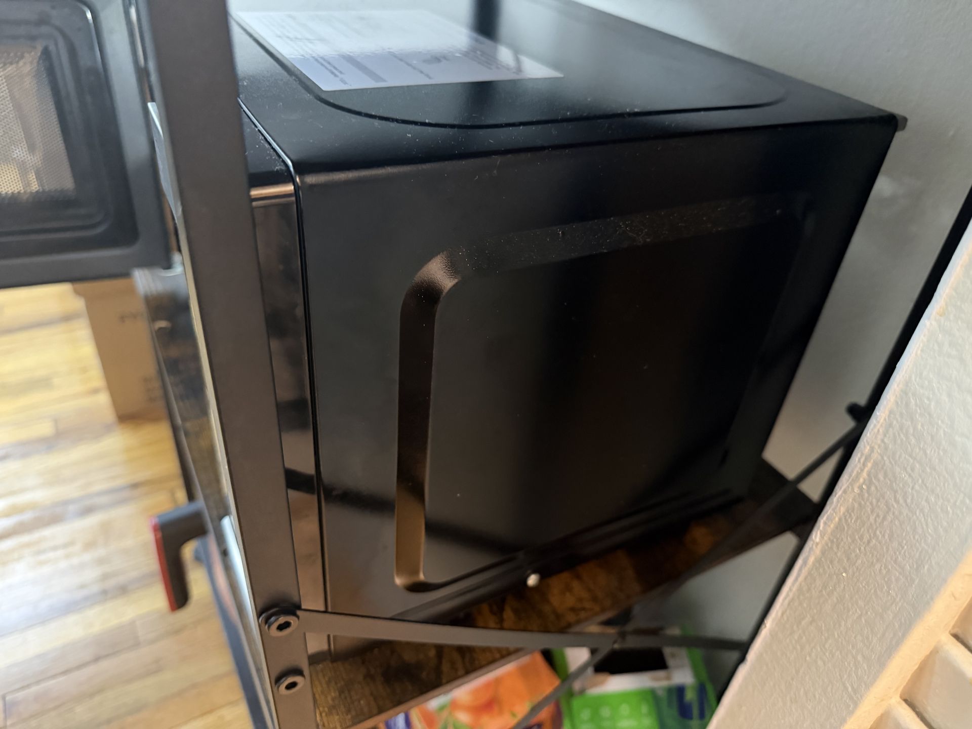 Microwave - photo 3