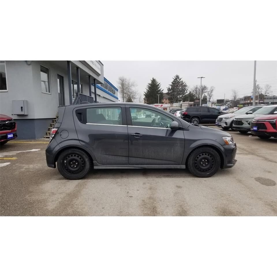 2017 Chevrolet Sonic Premier Auto 🔥 91113 KM - photo 4