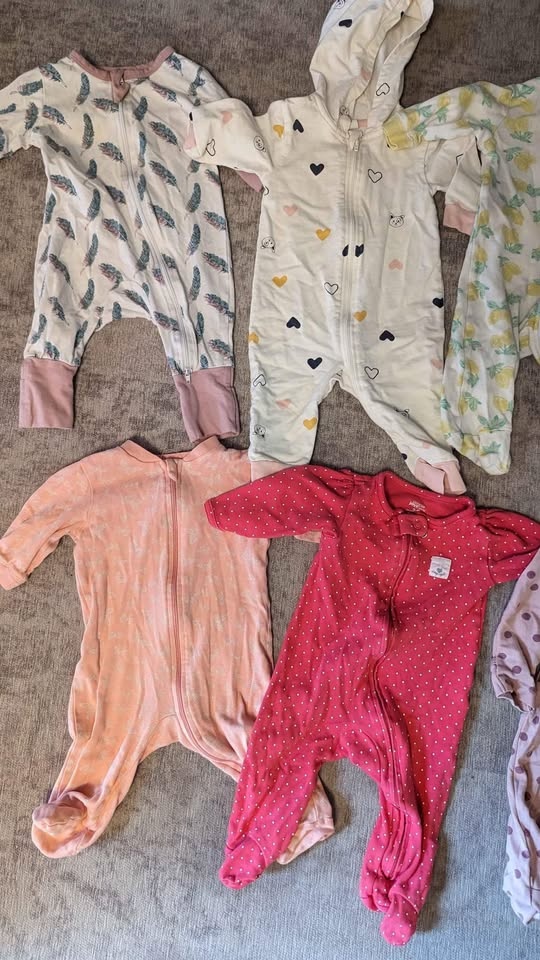 Girls 6 month sleepers - photo 2