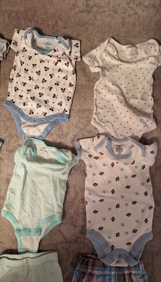3-12m Huge 24 Piece Baby Boy Clothes - photo 4