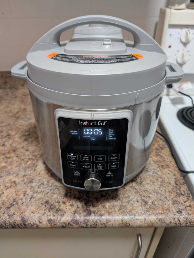 Instant Pot Cooker 9-1 - photo 3