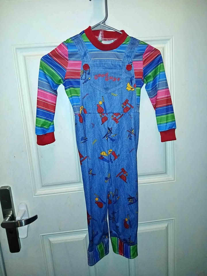Chucky costumes 4T