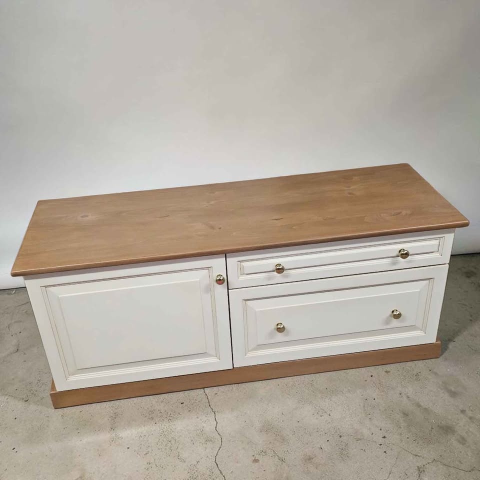 Refinished tv stand/ office cabinet. - photo 2