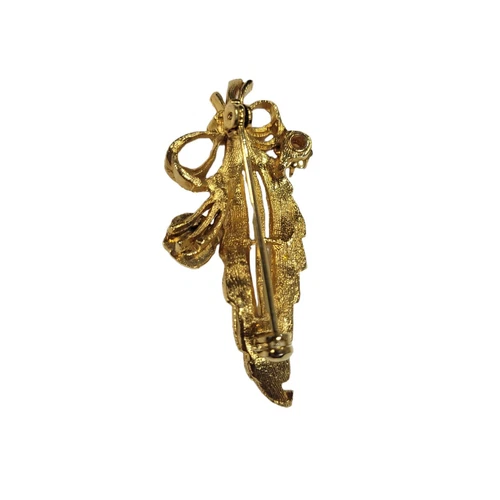 Vintage Lions Club International Gold Tone Leaf Brooch Pin Set o - photo 2
