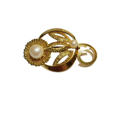 Vintage Celebrity NY Floral Brooch Earrings Set Gold Tone Faux P - photo 3