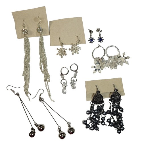Costume Jewelry Bundle 28 pc Necklace Earrings - photo 2