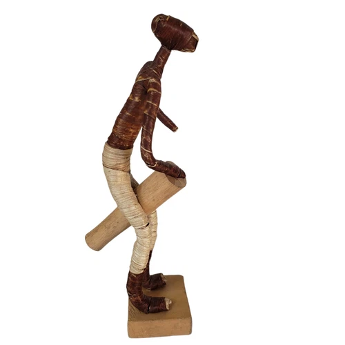 Vintage African Drumming Man Figure - Handmade Wood & Reed - photo 3