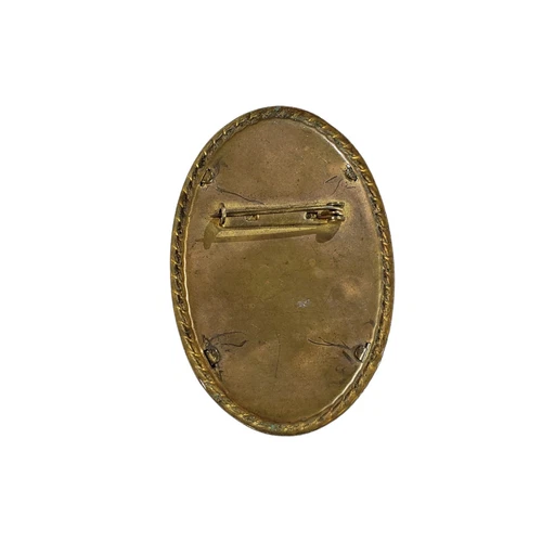 Vintage 1940s Petite Point Needlepoint Brooch - photo 2