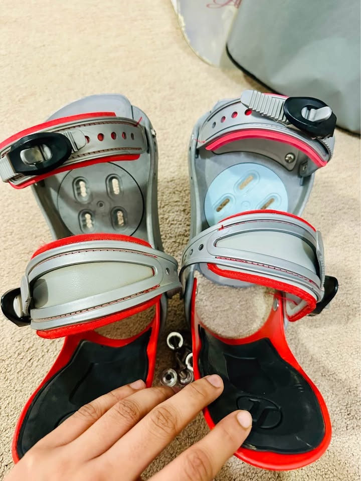 Snowboard Bindings (Size 7-12) - photo 3