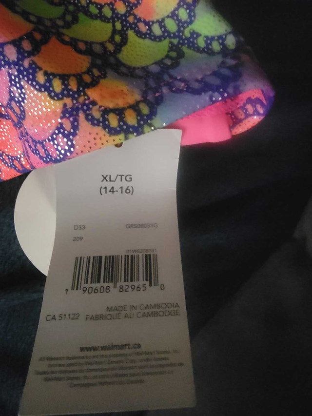 Girls Swimsuit Brand New Size 14-16 - photo 4