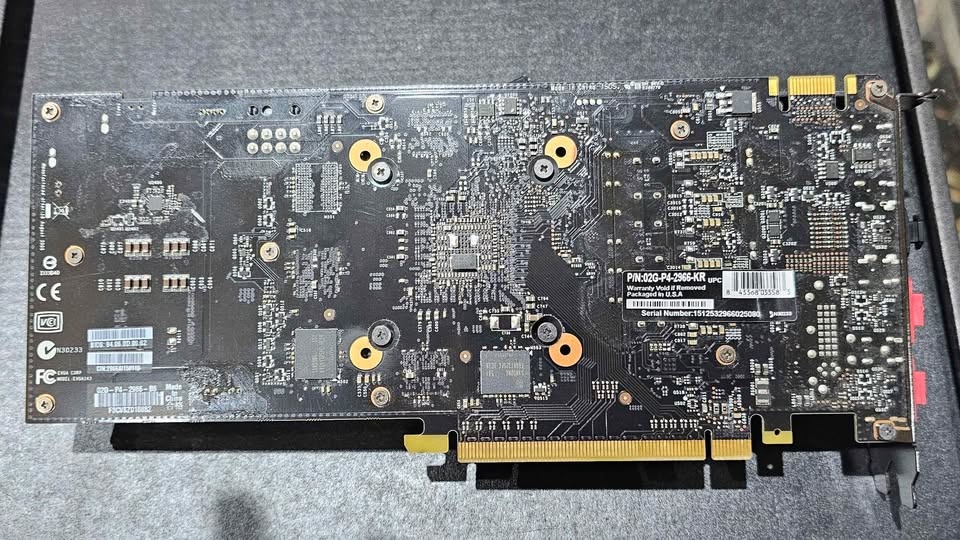 PC Upgrade Bundle – RAM + GPUs + Monitor Stand - photo 4