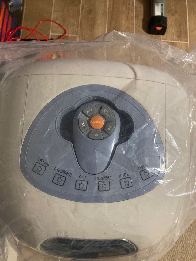 Electric Uberhaus Cooling Fan/Humidifier - photo 3