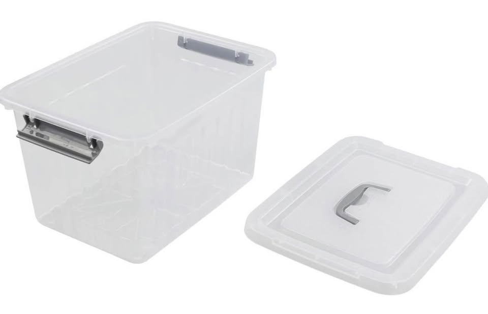 Clear Plastic Storage Boxes with Lids - Set of 6 - photo 4